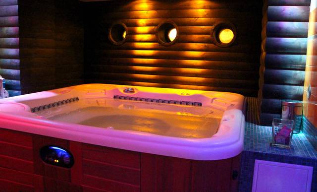 jacuzzi - Klub_SwingSwing