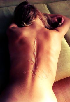 Sperma na pleckach to to co lubię