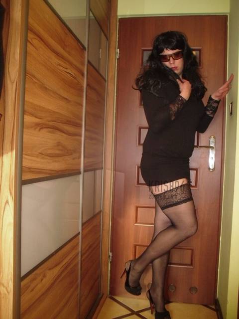 śliczna suczka przed ruchaniem... - Kris896