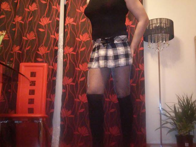 mini w kratke - tvgosia1986