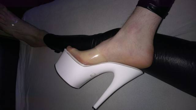 WP_20150310_17_10_19_Pro.jpg - piczkaHighHeel
