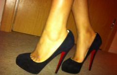 Pół rozmiaru za duże ale do łóżka pefekcyjnie