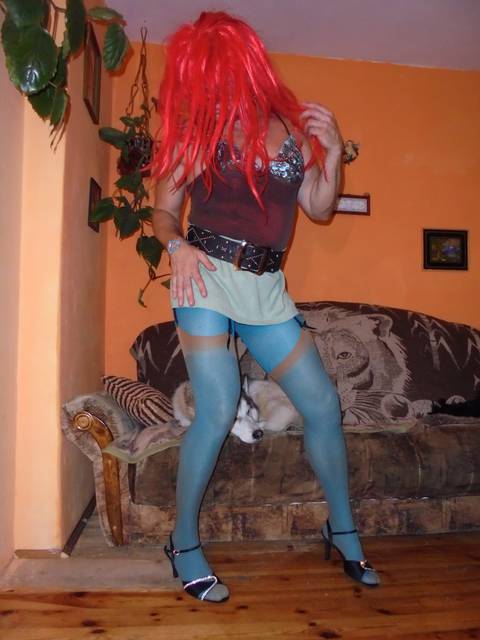 10.jpg - redsunia