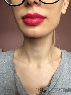 Usta suni - ssą kutasa jak tornado :)