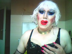 Różowe tipsy by mocno trzymać w rączce Kutasa i obciagac