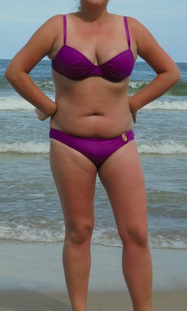 Jak się prezentuje w stroju ?  - braviaex