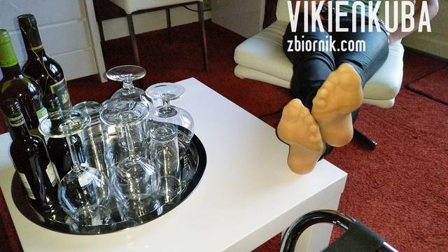 Wina , Stopy i pończochy... 1 - VikienKuba