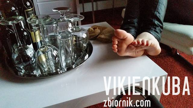 Wina , Stopy i pończochy... 3 - VikienKuba