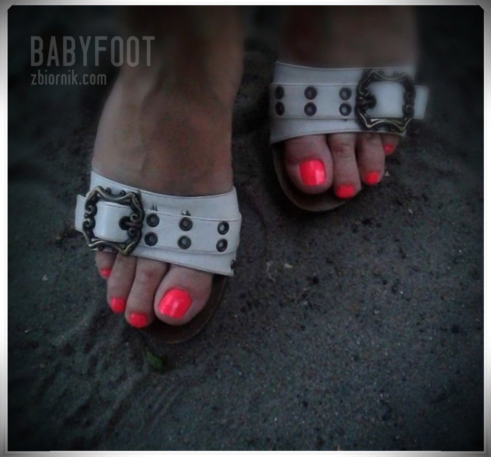 Białe Drewniaczki - Babyfoot