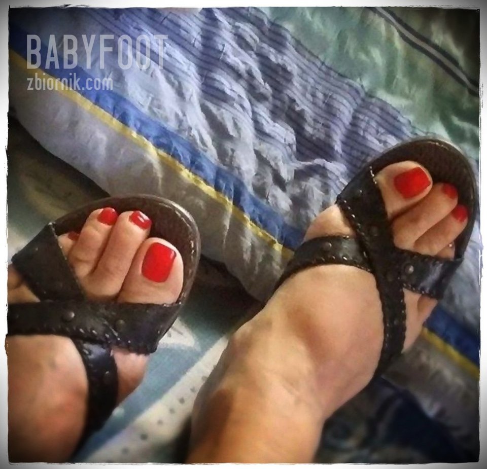 Czarne Sandałki - Babyfoot