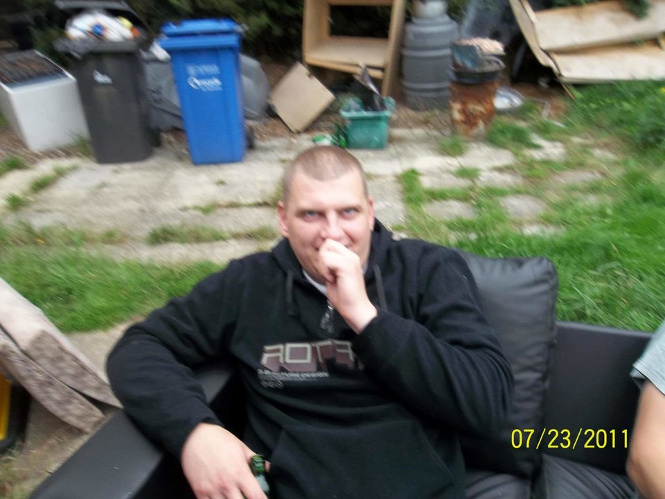 856259_213982272081532_336181917_o.jpg - Bad229