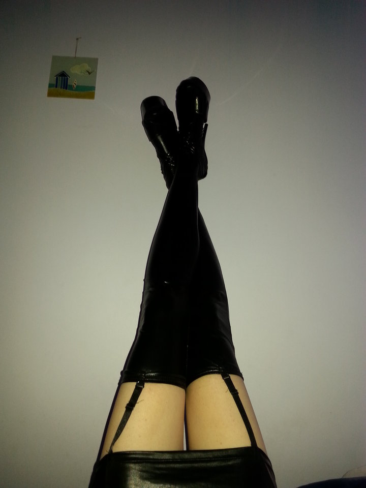 latex - szpile3ka
