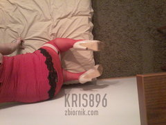 chętni dać klapsa...