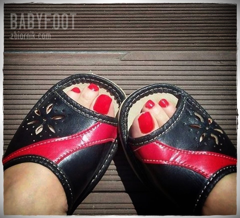 Czarno Czerwone - Babyfoot