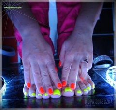 Neon Yellow #29