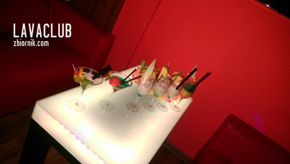 Hawajskie drinki - LavaClub