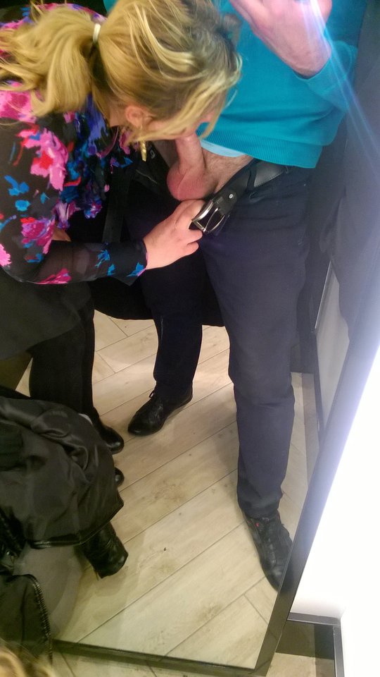 lodzik w przymierzalni  - pieguski7778