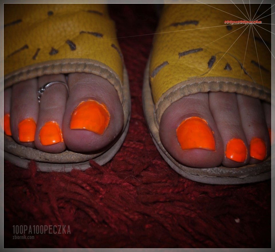 Żółte kapcie 30 - 100pa100peczka