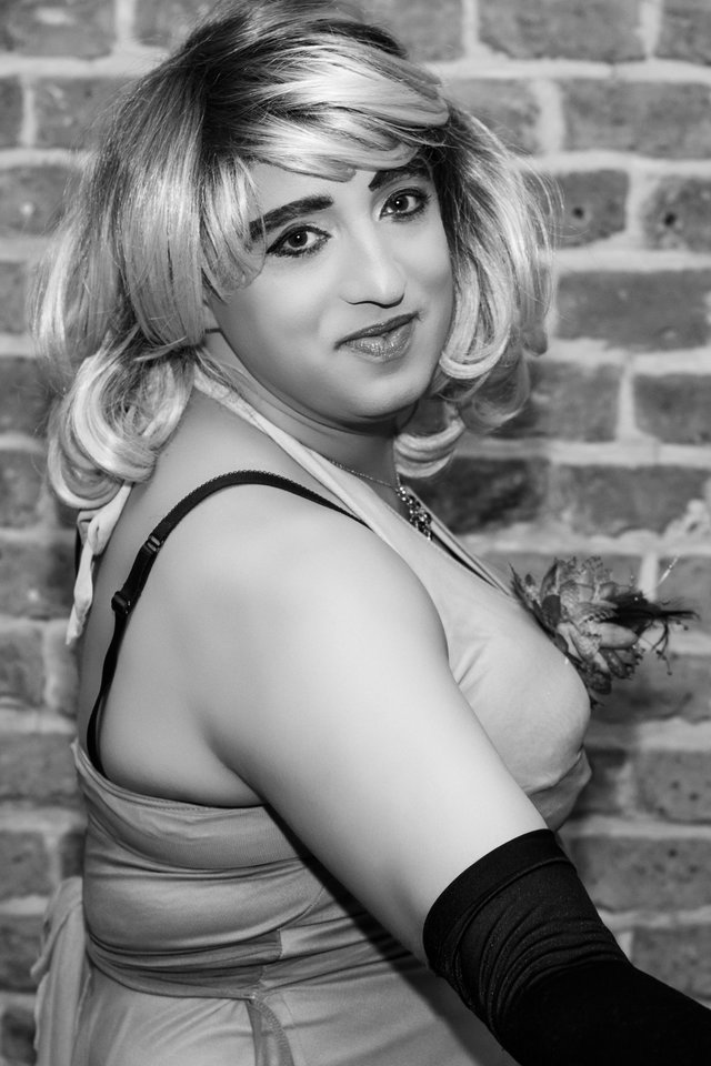 12227368_10208532257327690_1244739679_o.jpg - Zuzatranny