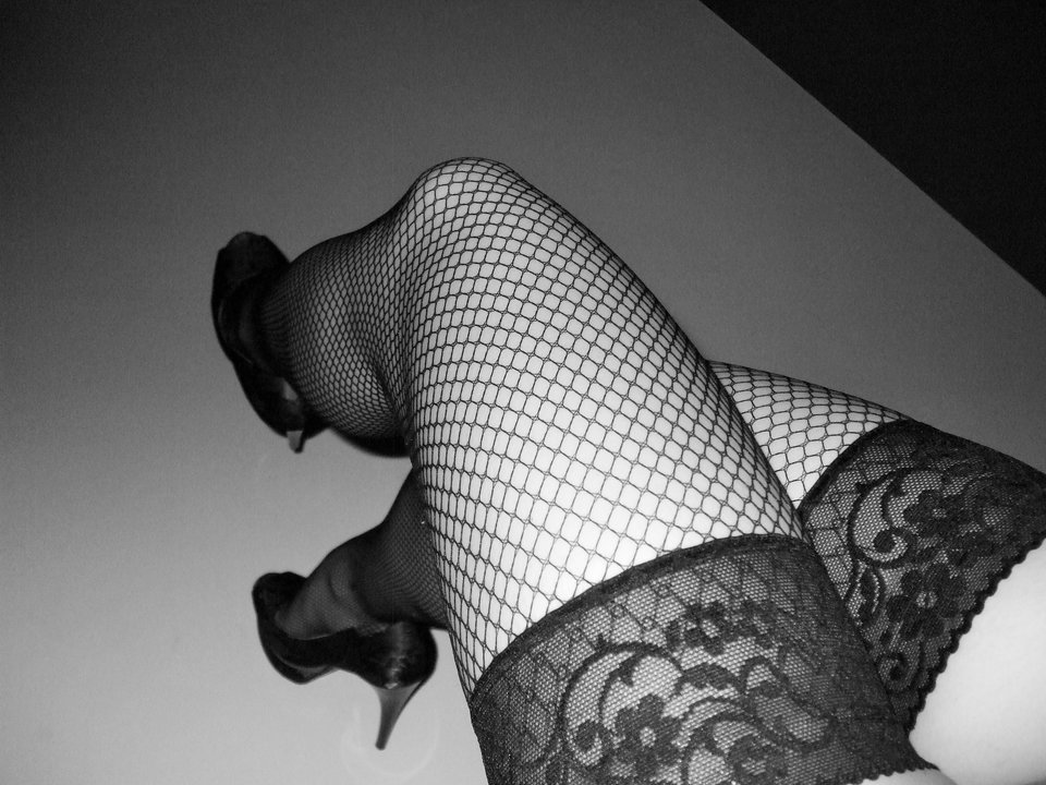 uwielbiam pończochy :) - oniciekawiwwa