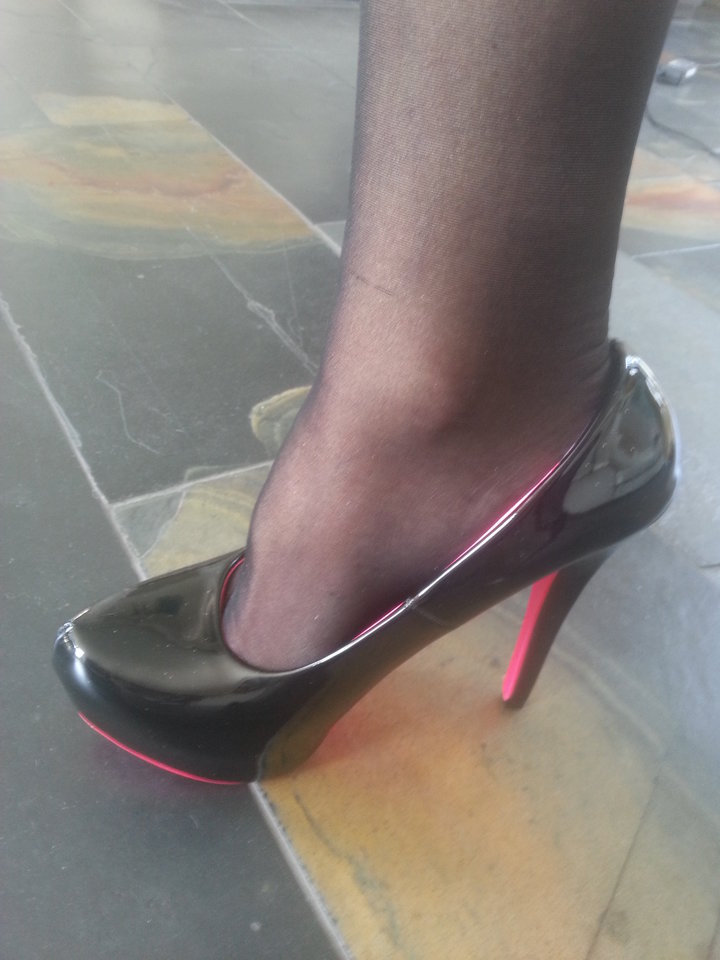 Play with me :-) - MartinkaCross