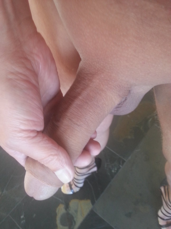 I'm so horny today :-) - MartinkaCross