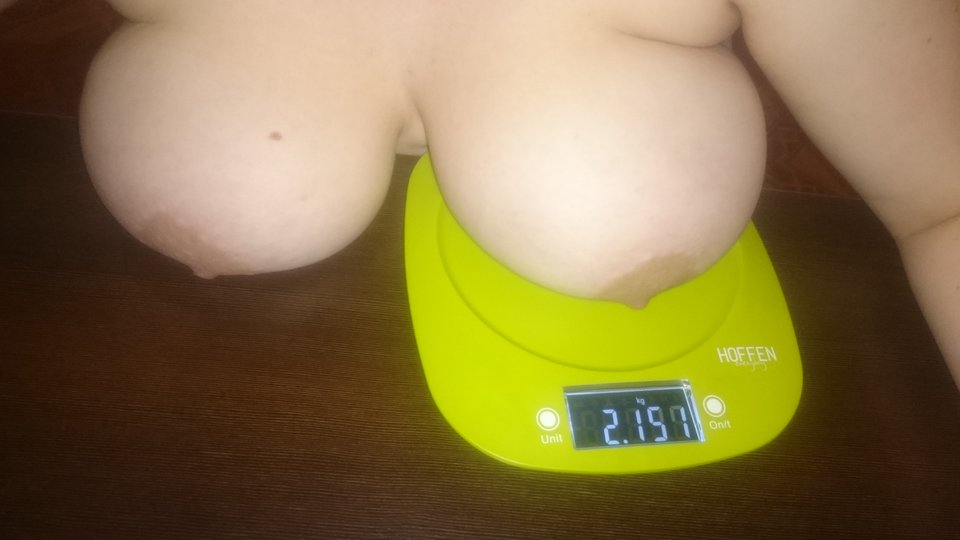 Lewy cycuś  - ona1991on1984