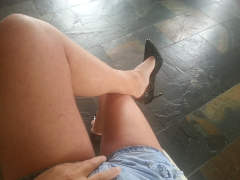 Just a Tuesday morning ♥ - MartinkaCross