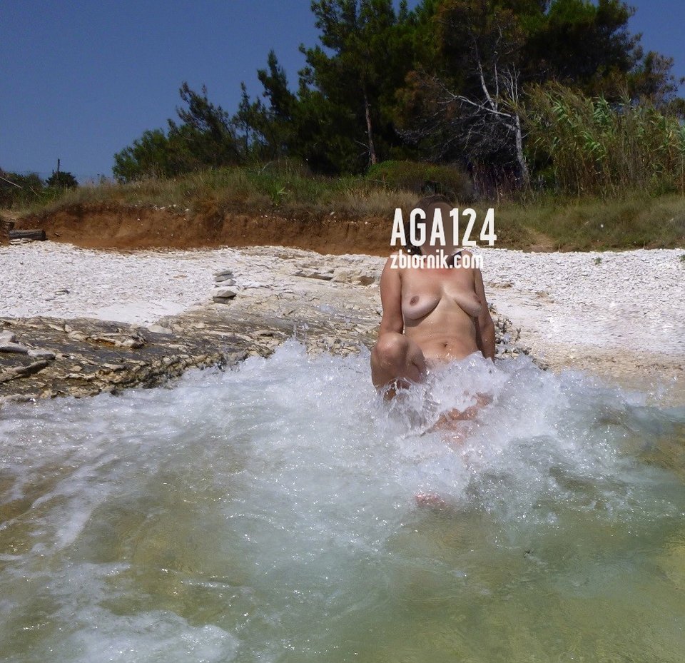 Fale - aga124