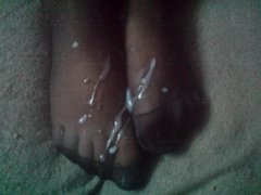 Zona moze prrzyjmowac sperme na stopy bez konca :)