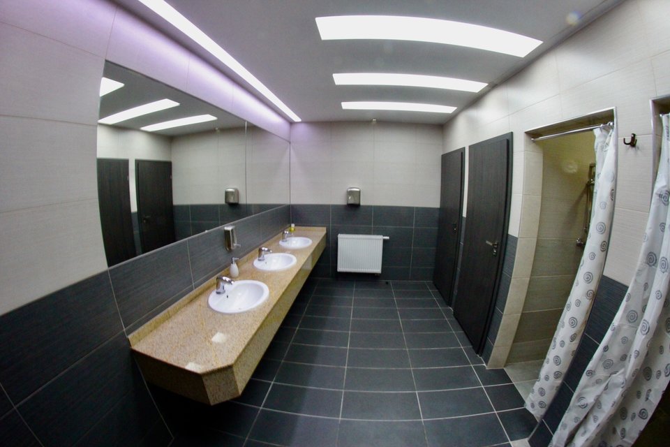 jedna z 8 łazienek - PriveClub