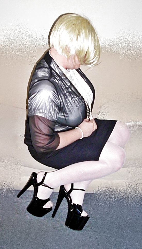 964_1000.jpg - lilyheels