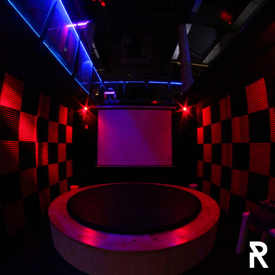 Poziom 1 - Prive Club - PriveClub