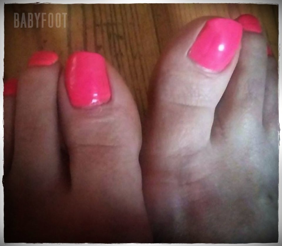 Pink Nails - Babyfoot