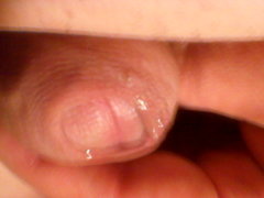 Sissy cwelik puścił soczki z maluszka łechtaczki 04.02.2017