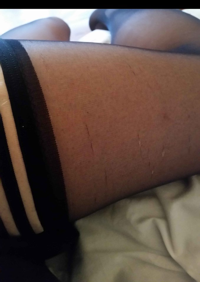 Moje nóżki wydepilowane ;* - Stringi_On