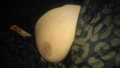 pani śpi a ja nie wierzę piękny cyc