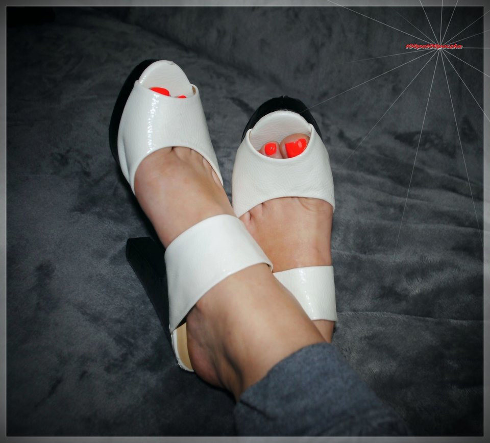 Białe Klapki II #34 - 100pa100peczka