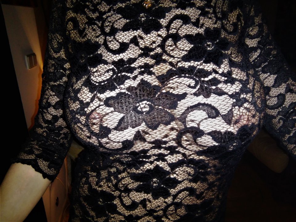 biust.jpg - roonin1971