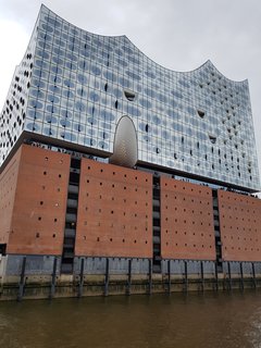 Elphi od strony wody