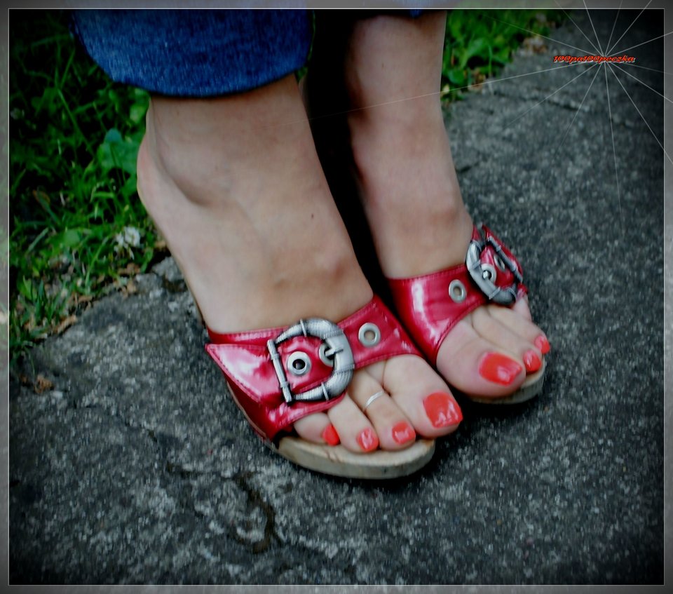 Czerwone Drewniaczki 63 - 100pa100peczka