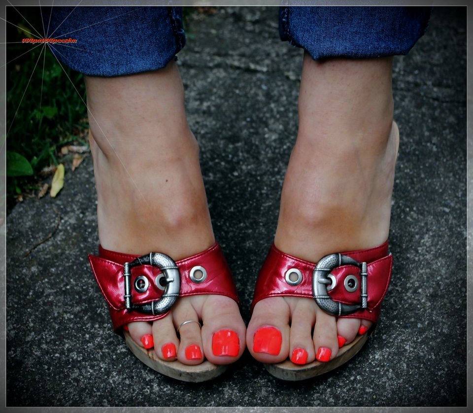 Czerwone Drewniaczki 66 - 100pa100peczka