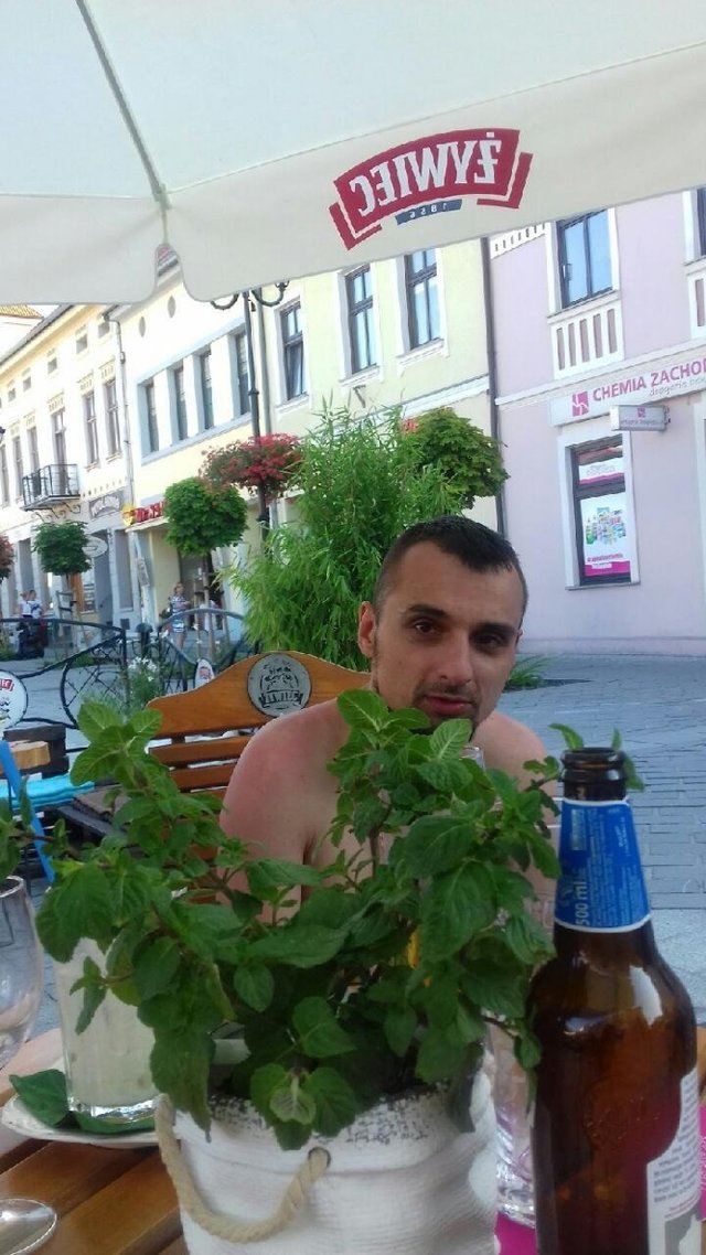 poool23