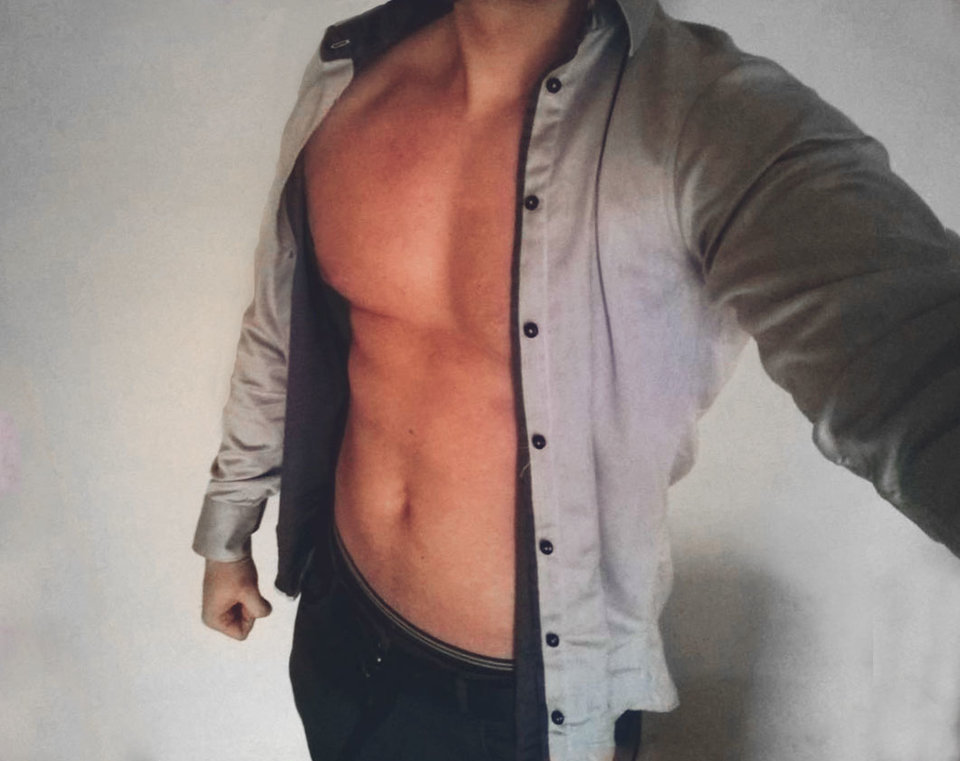 16710198_10207562500971176_1234744504_o-Recovered.jpg - HornyMind