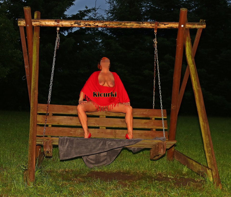 Rozrywkowa huśtawka ogrodowa.JPG - kicurki