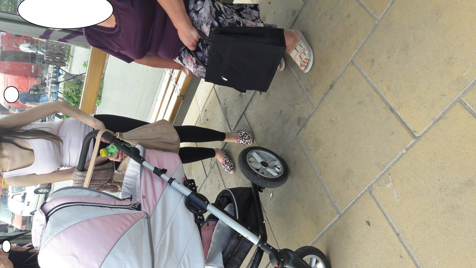 mlodamamusia.jpg - wesolaparkalbl