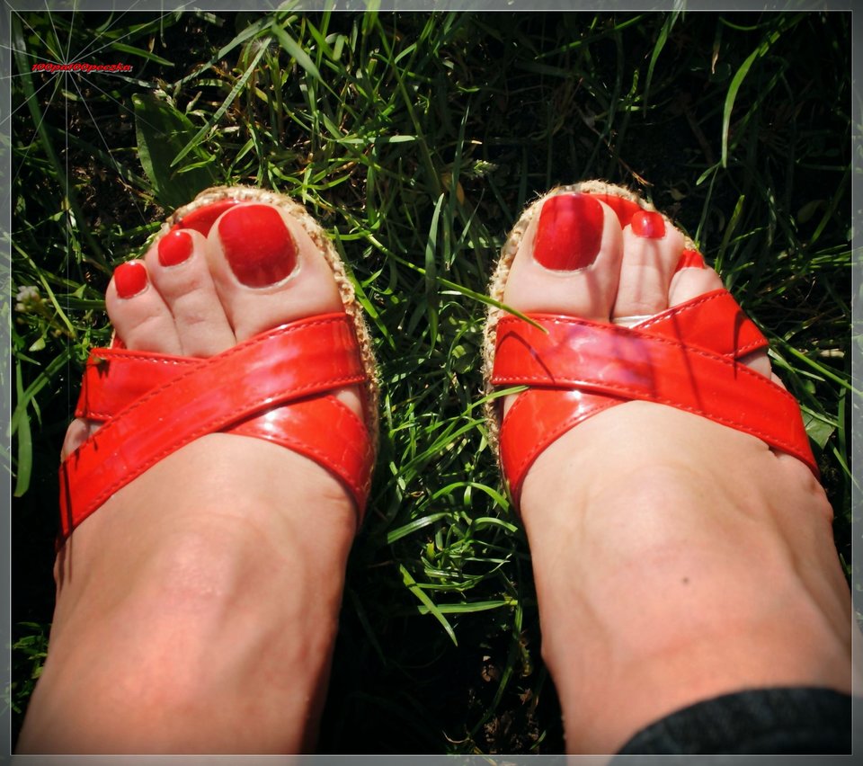 Czerwone Koturny  89 - 100pa100peczka