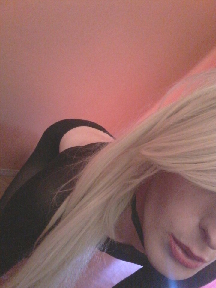 Show me how dirty slut i am . - xXxWeronikaxXx