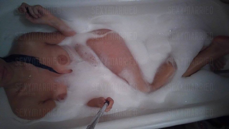 12311568_1170875719592430_1129712476_o.jpg - sexymarried