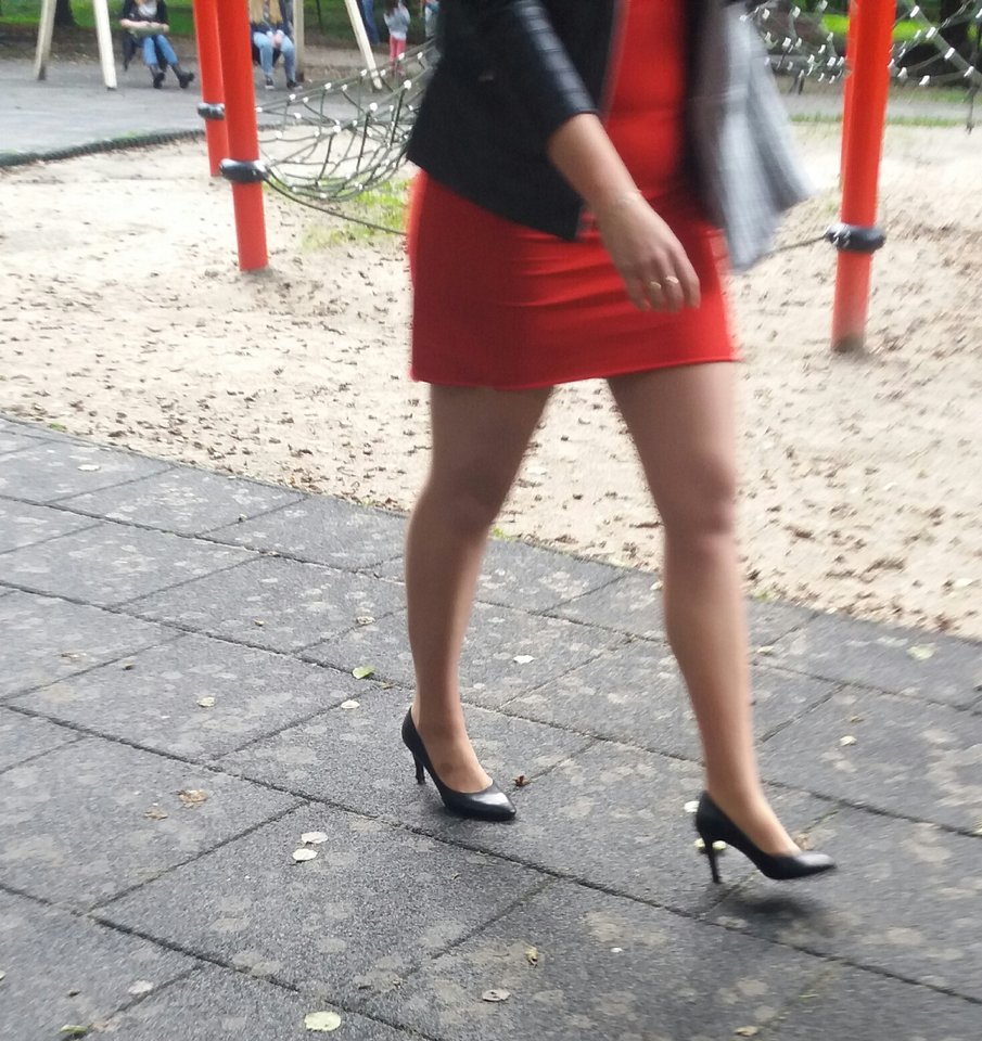 20170909_163243.jpg - iPantyhose